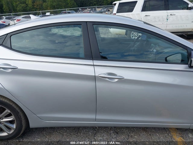 Hyundai ELANTRA SE 2015 5NPDH4AE6FH597579 Image 14