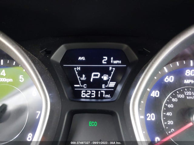 Hyundai ELANTRA SE 2015 5NPDH4AE6FH597579 Image 16