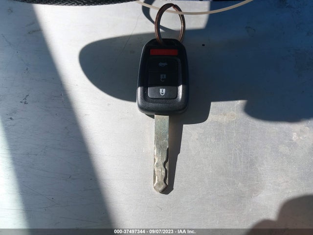 Honda Civic Coupe Lx 2016 2HGFC4B51GH310439 Image 3