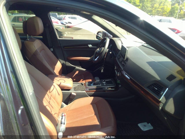 WA1BNAFY3L2059673 Audi Q5 Premium Plus