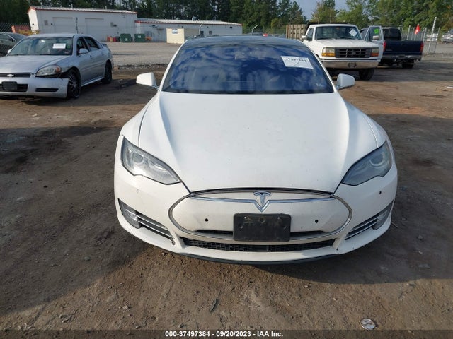 Tesla Model S P85d 2014 5YJSA1H26EFP64722 Image 4