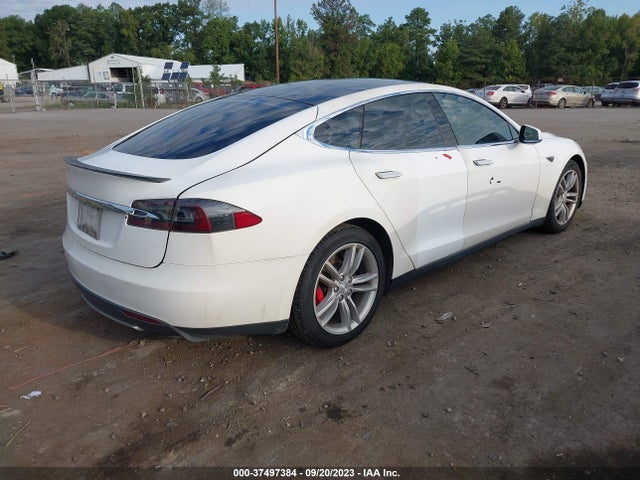 Tesla Model S P85d 2014 5YJSA1H26EFP64722 Image 10