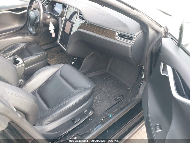 Tesla Model S P85d 2014 5YJSA1H26EFP64722 Image 11