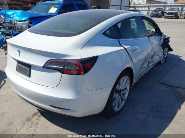 5YJ3E1EA1KF332085 Tesla Model 3 Range