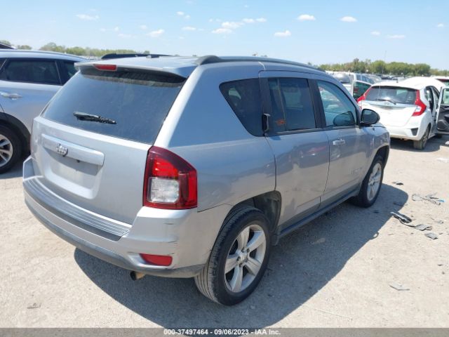 1C4NJCBA5GD574056 Jeep Compass Sport