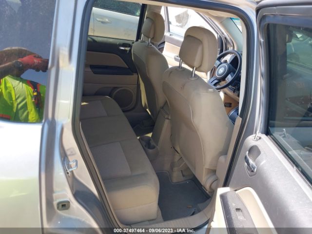 1C4NJCBA5GD574056 Jeep Compass Sport