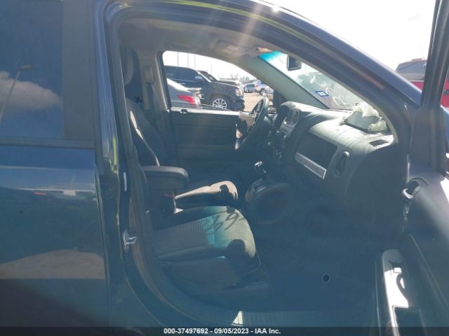1C4NJCBA6GD568508 Jeep Compass Sport