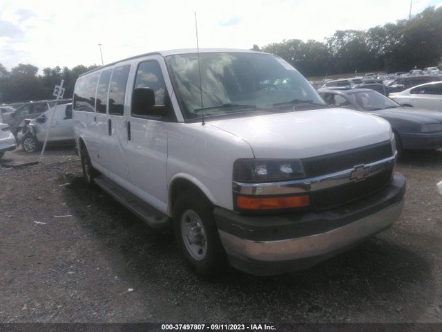 2017 1GAZGPFG5H1342297 main image