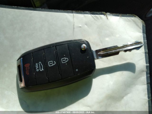 KNAFK4A6XG5496675 KIA FORTE LX