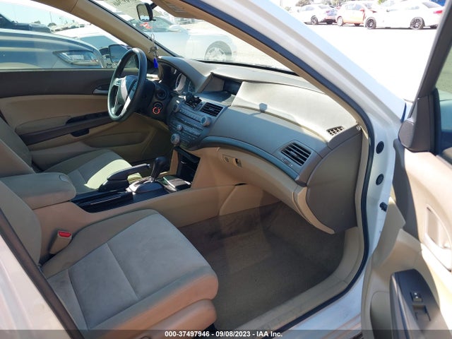 2009 HONDA ACCORD SDN LX VIN: JHMCP26349C006044
