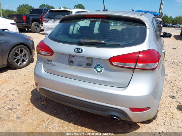 KIA Forte 5-door Lx 2016 KNAFK5A85G5637269 Image 16