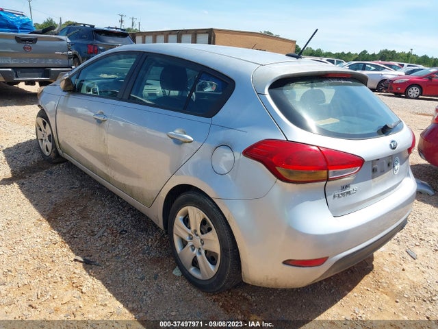 KIA Forte 5-door Lx 2016 KNAFK5A85G5637269 Image 3