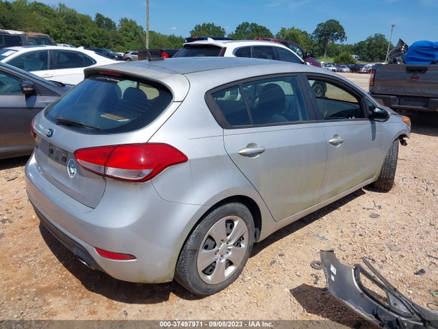 KIA Forte 5-door Lx 2016 KNAFK5A85G5637269 Image 4
