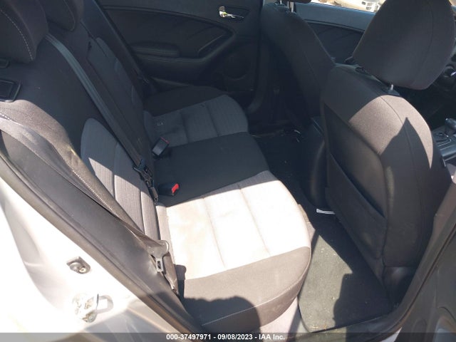 KIA Forte 5-door Lx 2016 KNAFK5A85G5637269 Image 8