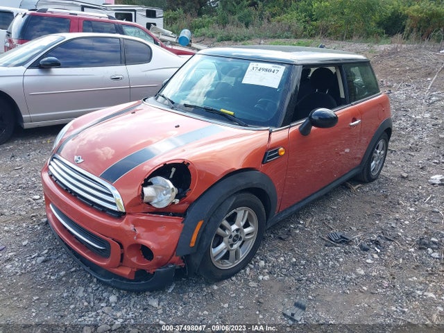 2013 MINI COOPER HARDTOP WMWSU3C57DT680812 Photo 1