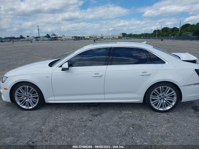 WAULMAF45JA233611 Audi A4 Premium Plus