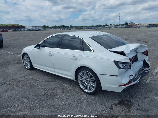 WAULMAF45JA233611 Audi A4 Premium Plus