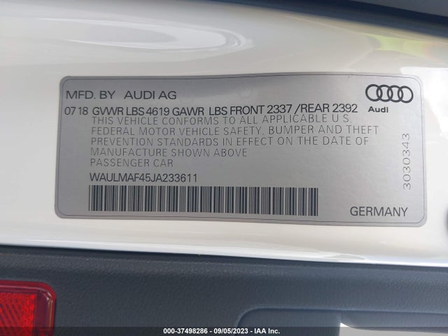 WAULMAF45JA233611 Audi A4 Premium Plus
