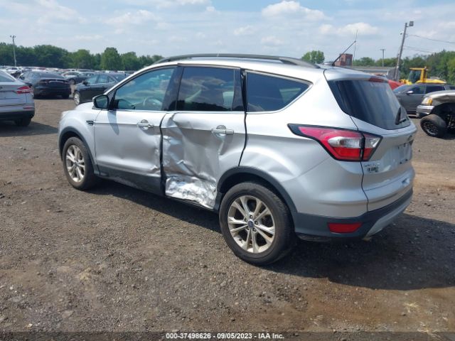 1FMCU9GD7HUD02108 Ford ESCAPE SE
