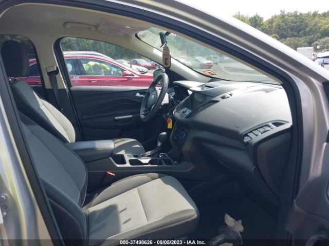 1FMCU9GD7HUD02108 Ford ESCAPE SE