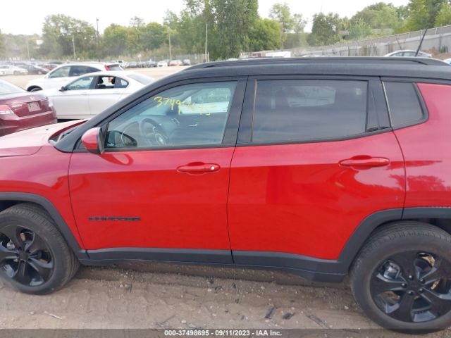 3C4NJDBB8JT499594 Jeep Compass Altitude