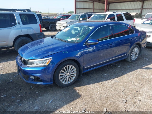 1VWBT7A35HC024450 Volkswagen Passat 1.8t Se