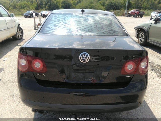 2010 VOLKSWAGEN JETTA SEDAN SE VIN: 3VWRX7AJ4AM029404