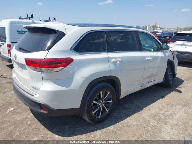 Toyota Highlander Se/xle 2018 5TDJZRFH6JS562141 Image 4