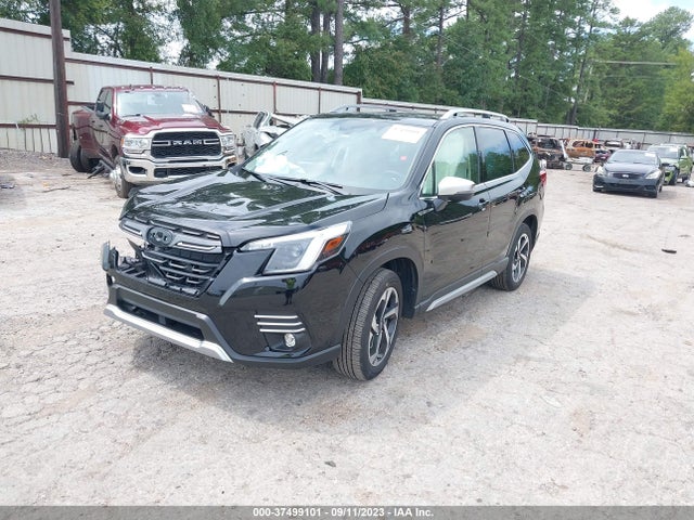 Subaru Forester Touring 2023 JF2SKARC8PH411780 Image 2