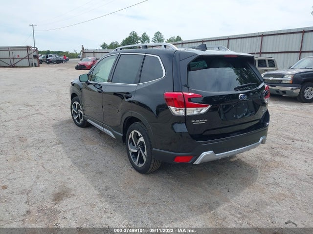 Subaru Forester Touring 2023 JF2SKARC8PH411780 Image 3