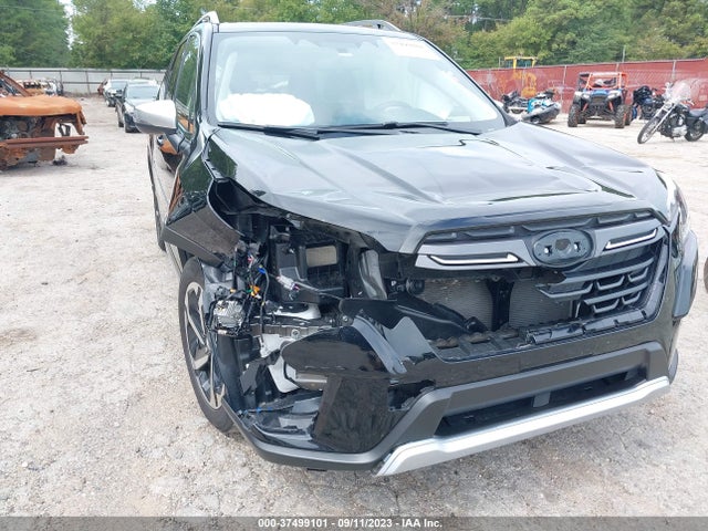 Subaru Forester Touring 2023 JF2SKARC8PH411780 Image 6