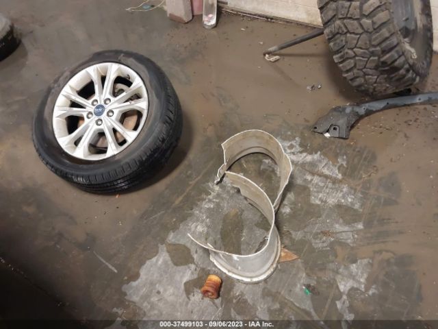 1FMCU0F71HUC25596 Ford ESCAPE S