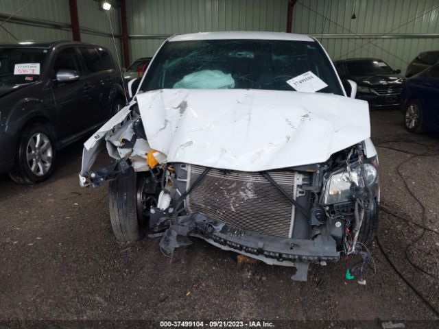 2C4RDGEG8JR214607 Dodge Grand Caravan Gt