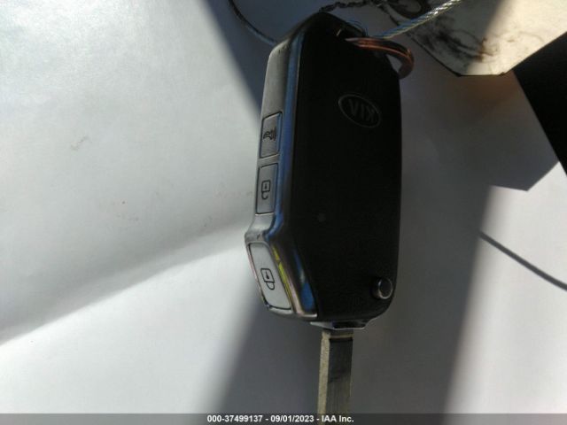 KNDEPCAA3M7086038 KIA Seltos Lx