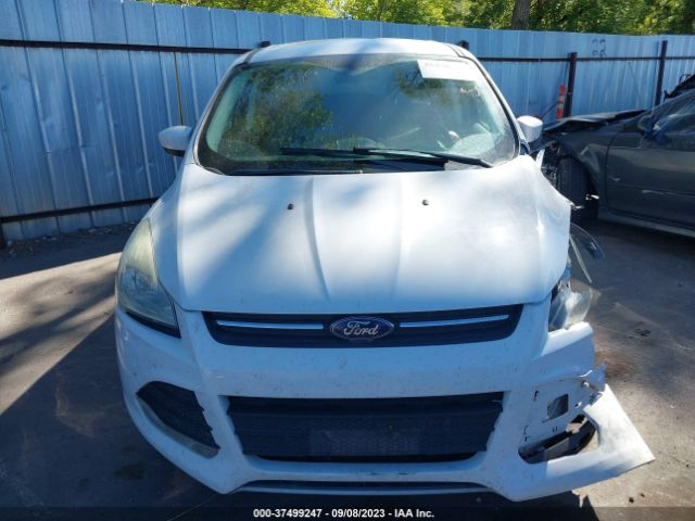 1FMCU9GX5GUB41346 Ford ESCAPE SE