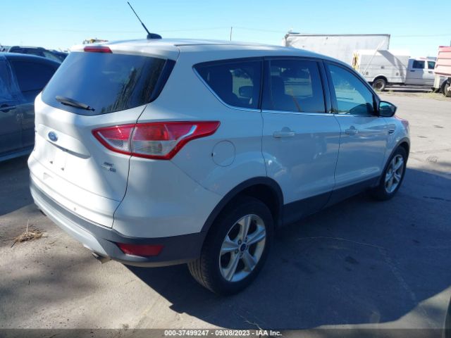 1FMCU9GX5GUB41346 Ford ESCAPE SE