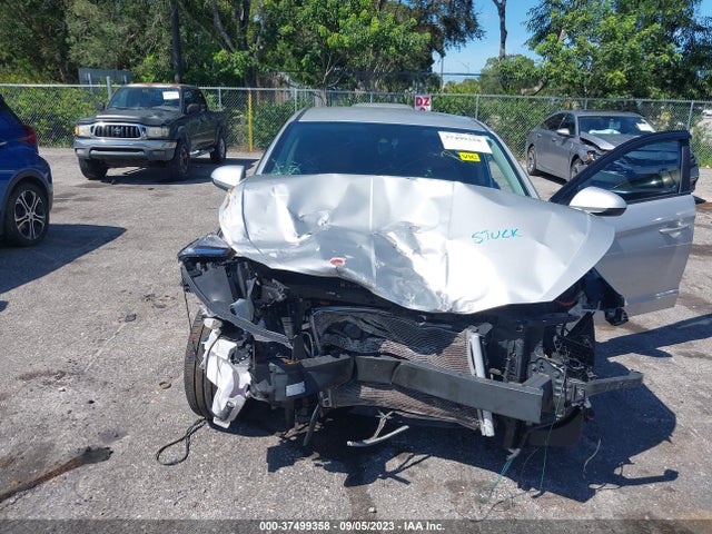 Hyundai ELANTRA SEL 2019 5NPD84LF0KH430070 Image 6