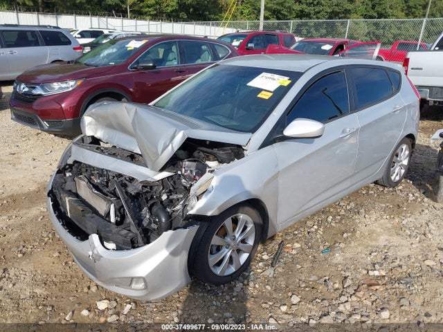 2014 HYUNDAI ACCENT SE VIN: KMHCU5AE8EU174239