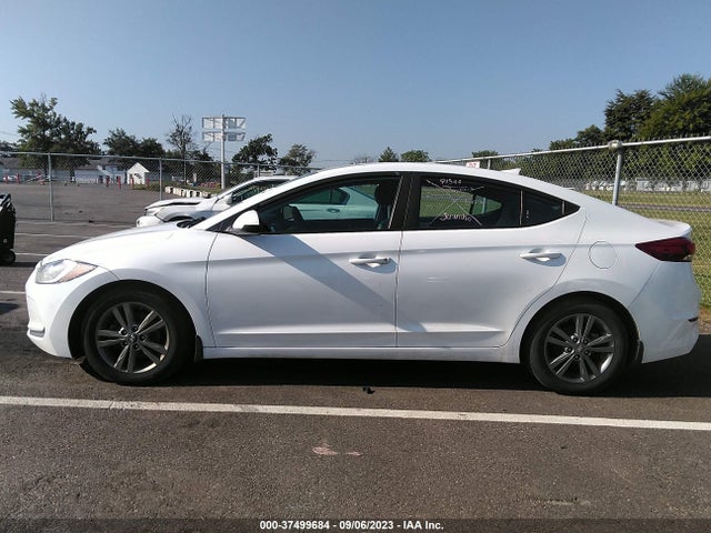 Hyundai ELANTRA SE 2017 5NPD84LF6HH064480 Image 13
