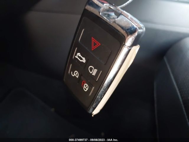 2019 JAGUAR E-PACE SADFP2FX1K1Z55168 Photo 10