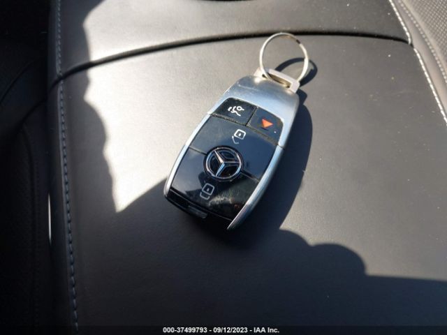 W1KUG8DB4LA555514 Mercedes-Benz S-class S 560