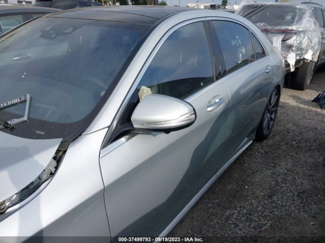 W1KUG8DB4LA555514 Mercedes-Benz S-class S 560