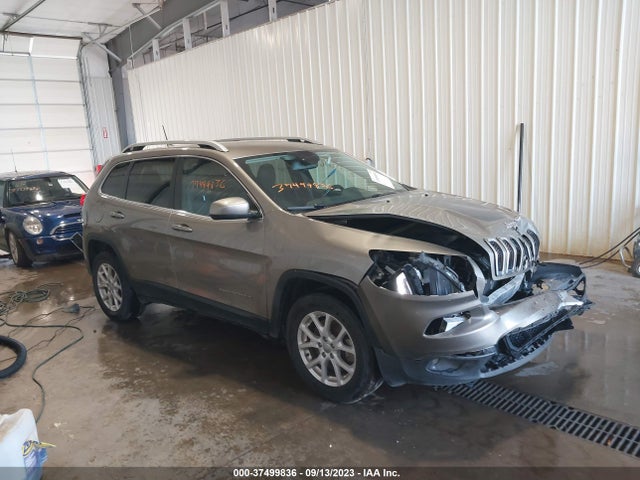 2017 JEEP CHEROKEE LATITUDE 4X4 VIN: 1C4PJMCS0HW513919