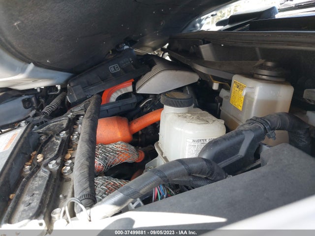 Toyota Prius Two 2014 JTDKN3DU3E1756075 Image 10