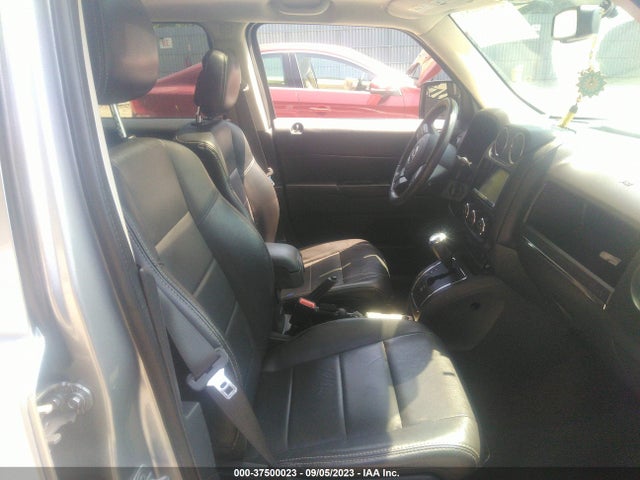 1C4NJRFB4GD683114 Jeep Patriot High Altitude Edition