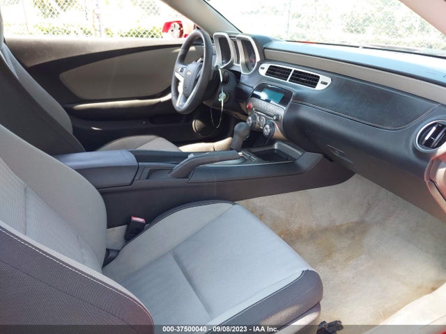 Chevrolet CAMARO LS 2015 2G1FB1E37F9259007 Image 5