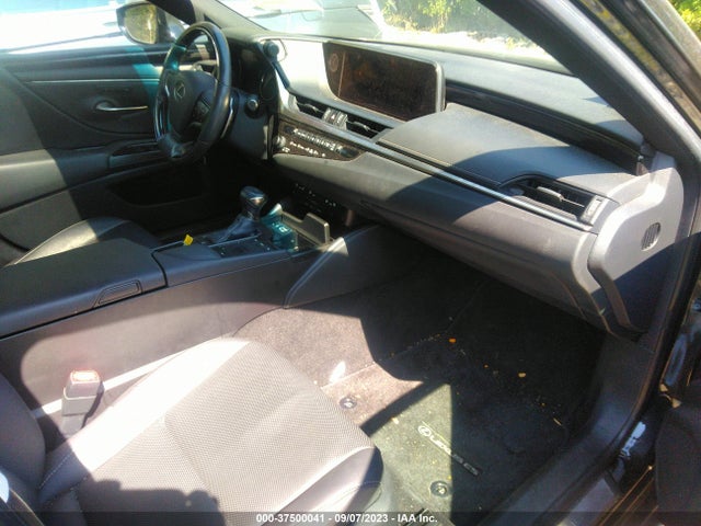 2019 Lexus ES, VIN: 58ABZ1B1XKU008987