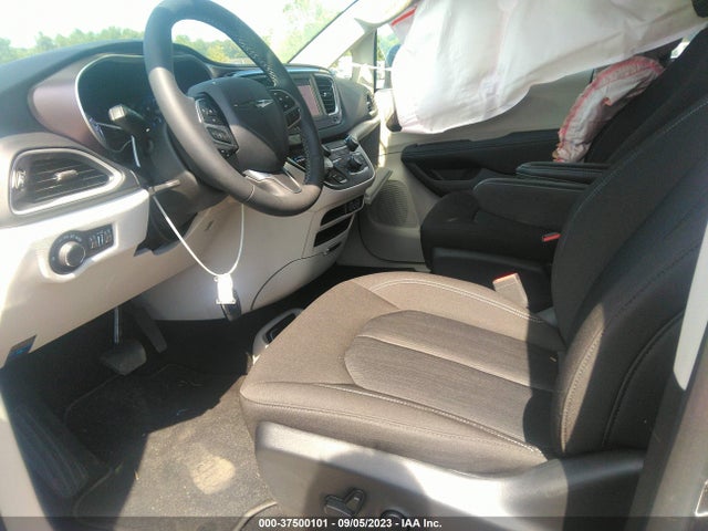 2C4RC1CG3PR577151 Chrysler Voyager Lx