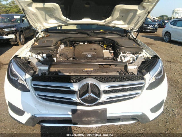 2018 MERCEDES-BENZ GLC GLC 300 VIN: WDC0G4KB4JV095050