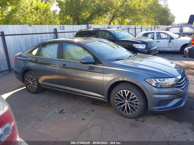 3VWC57BUXMM022109 Volkswagen Jetta S/se/r-line